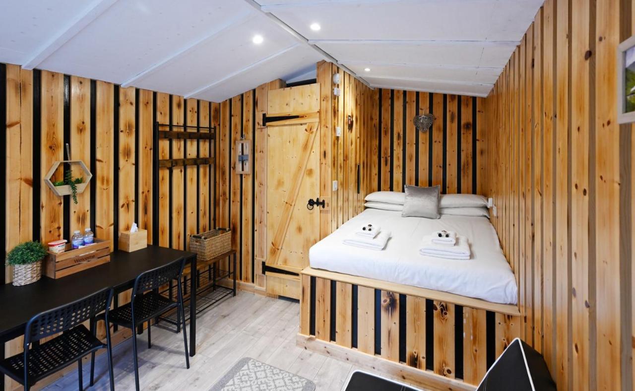 Woodshed Pod Villa Fort William Ngoại thất bức ảnh